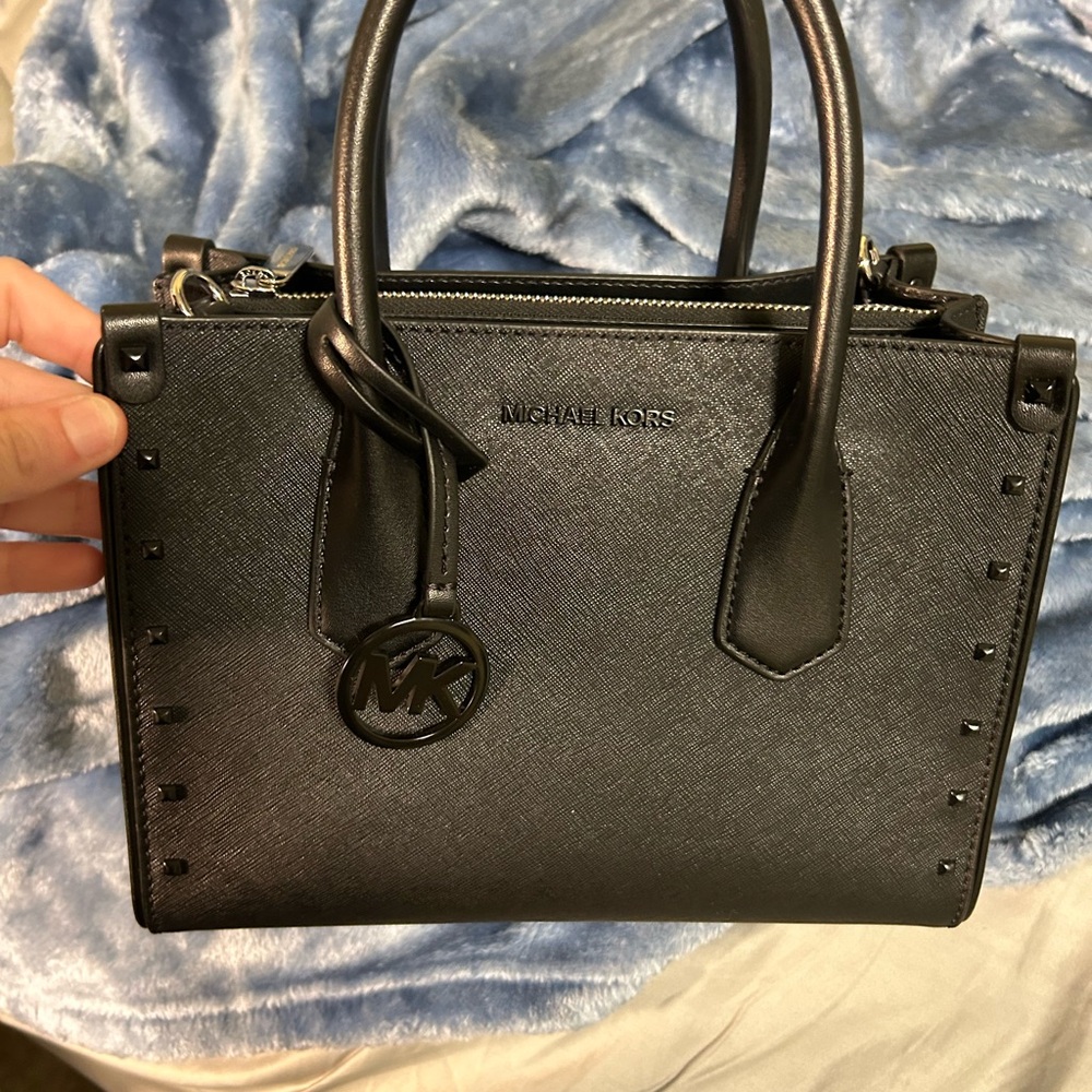Michael Kors Elegant Black Leather Satchel